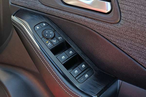 2025 Nissan X-TRAIL ST T33