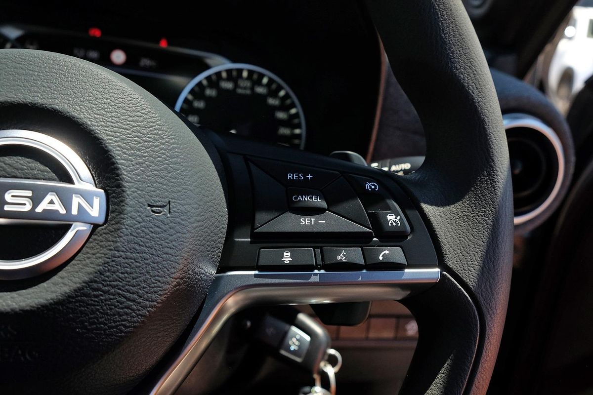 2024 Nissan JUKE ST+ F16