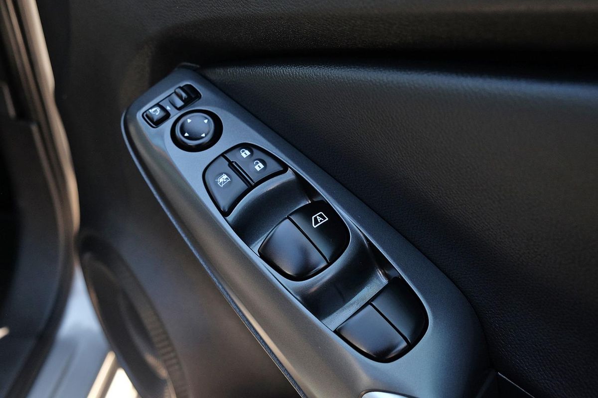 2024 Nissan JUKE ST+ F16