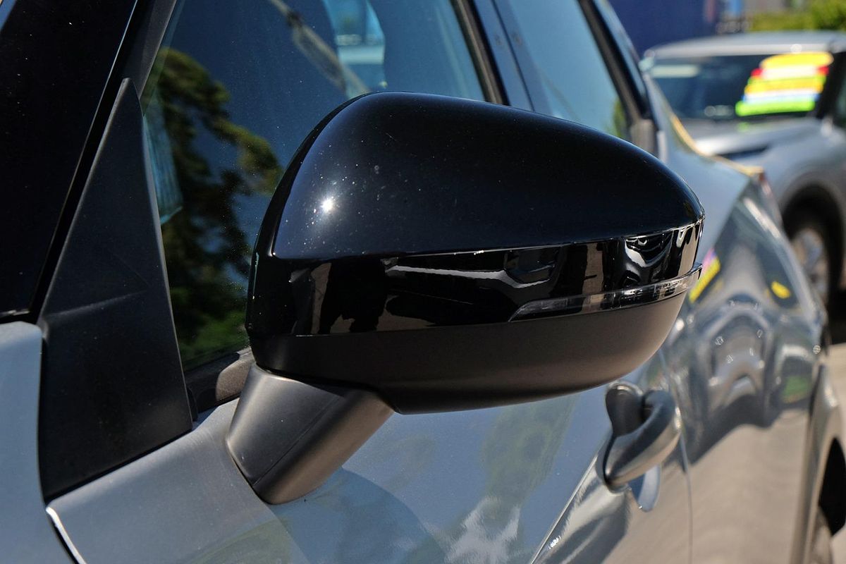 2024 Nissan JUKE ST+ F16