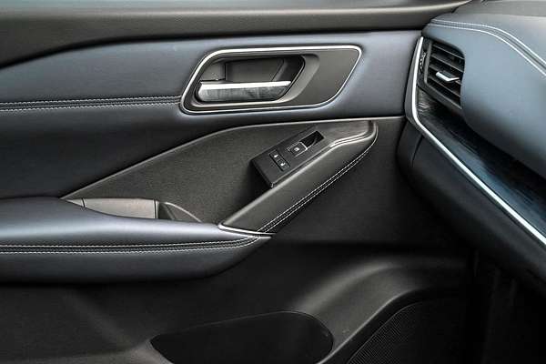 2022 Nissan QASHQAI Ti J12