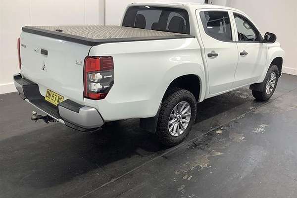 2019 Mitsubishi Triton GLX ADAS MR 4X4