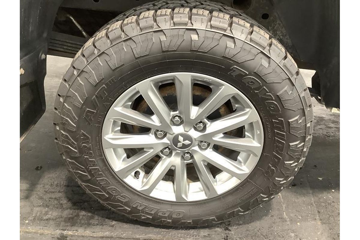 2019 Mitsubishi Triton GLX ADAS MR 4X4