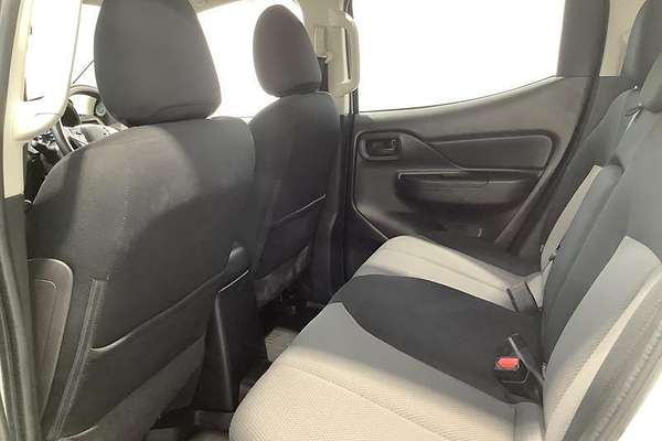 2019 Mitsubishi Triton GLX ADAS MR 4X4