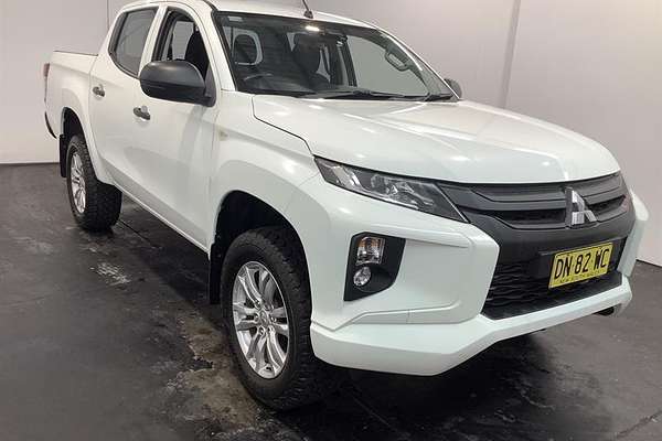 2018 Mitsubishi Triton GLX ADAS MR 4X4