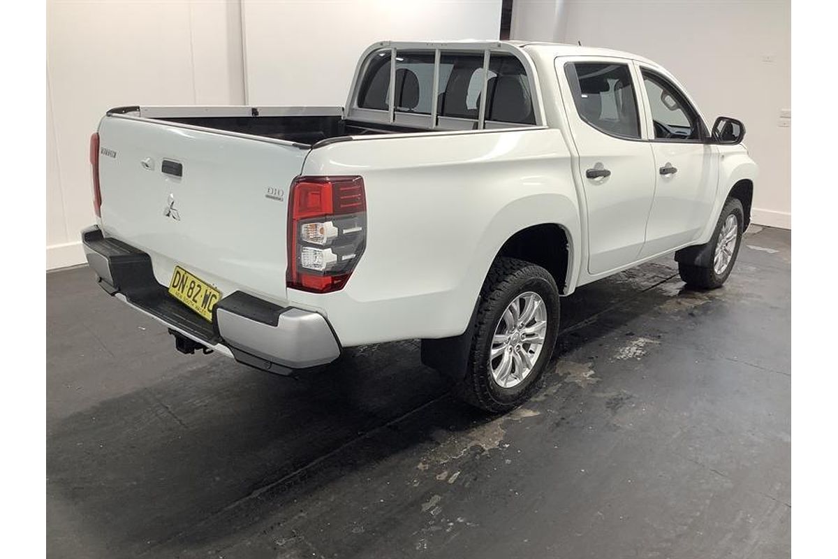 2018 Mitsubishi Triton GLX ADAS MR 4X4