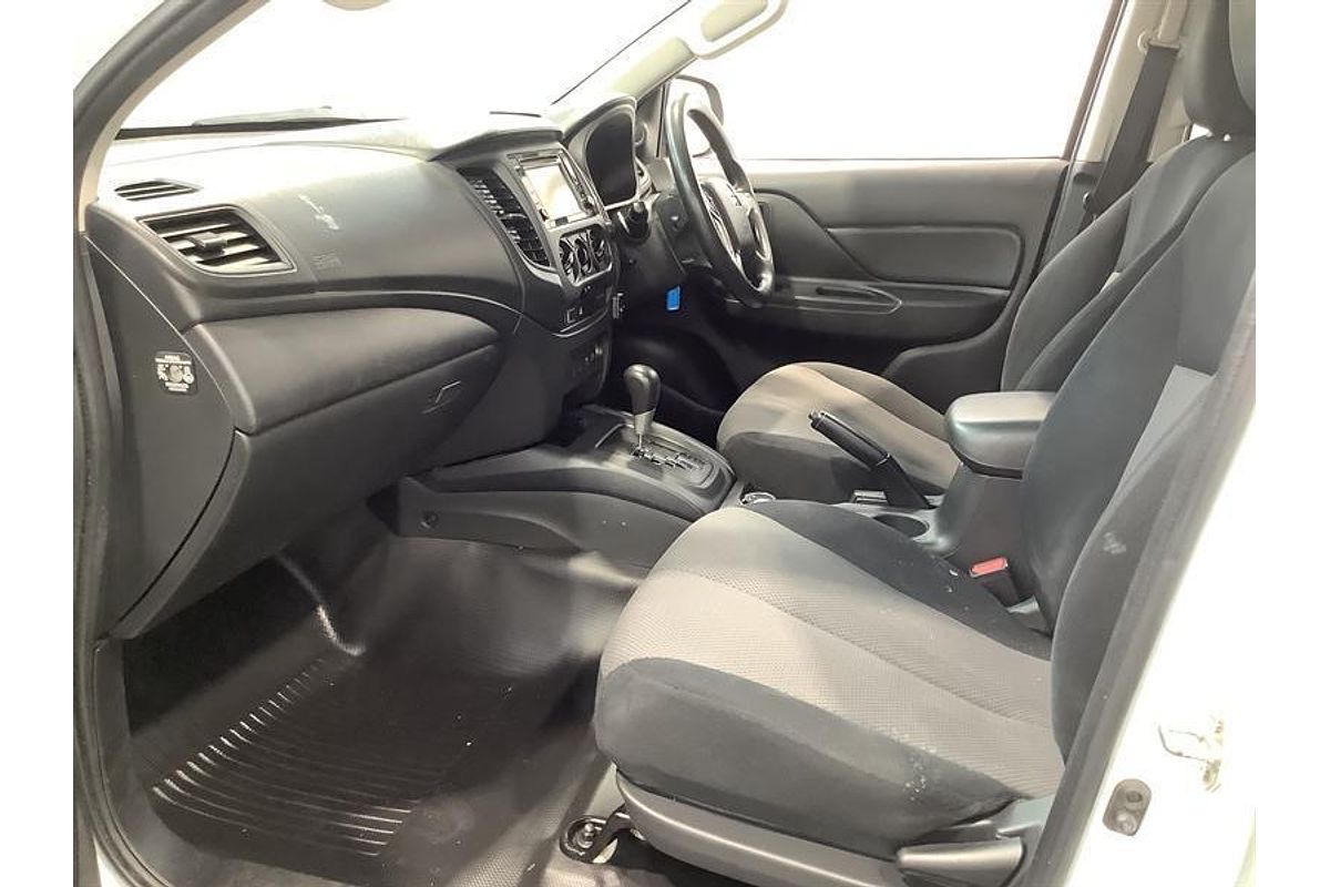 2018 Mitsubishi Triton GLX ADAS MR 4X4