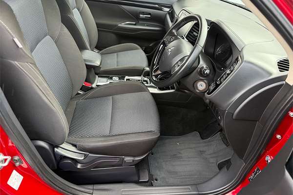 2019 Mitsubishi Outlander ES ZL