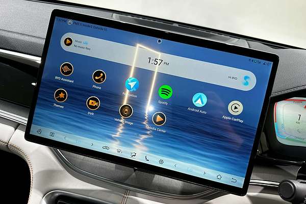 2024 BYD SEALION 6 Premium