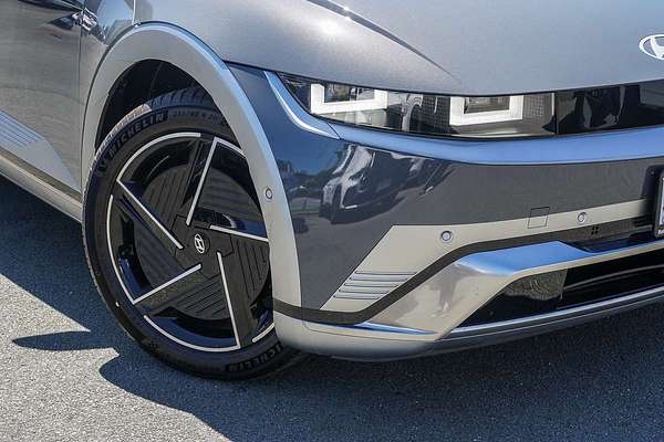 2025 Hyundai IONIQ 5 DYNAMIQ NE.V5