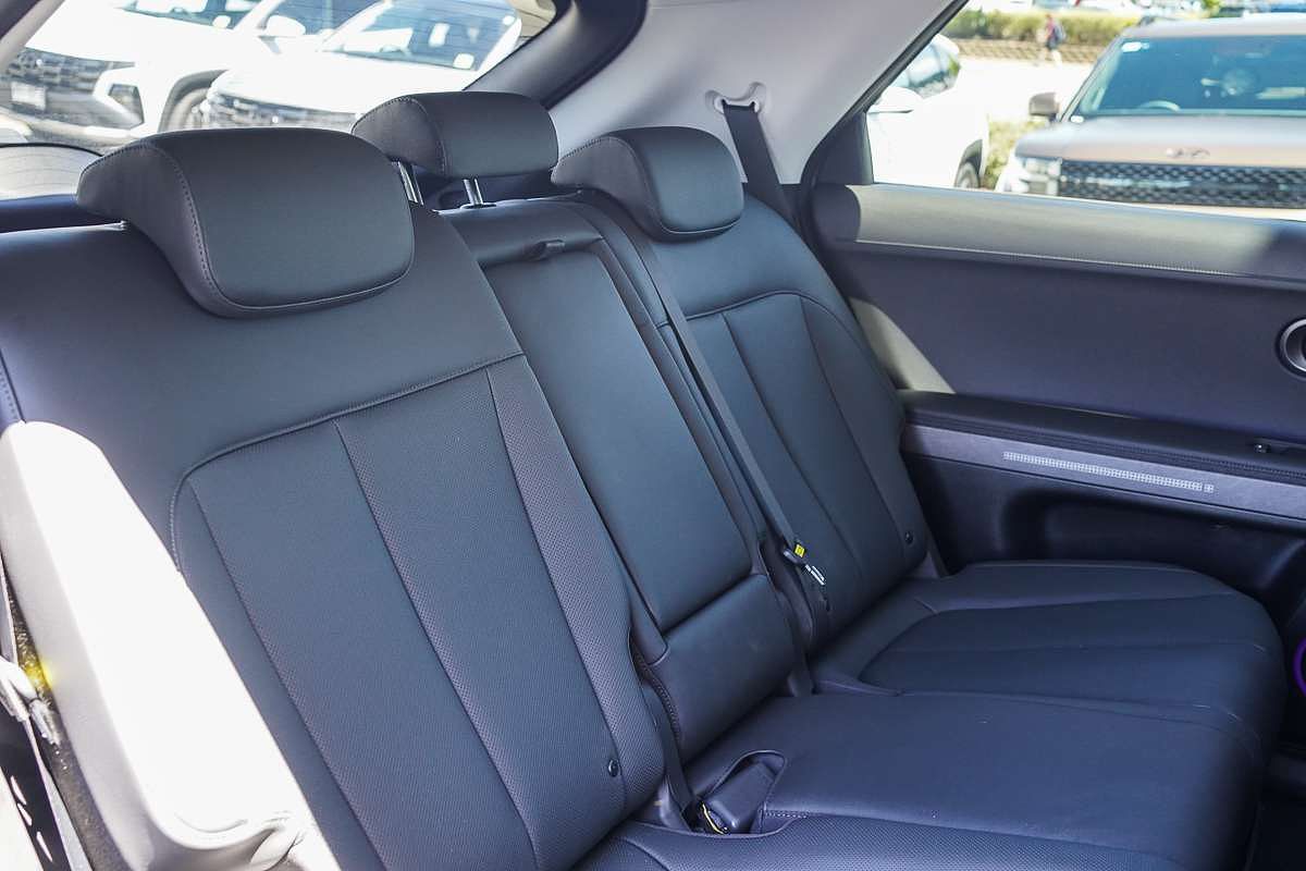 2025 Hyundai IONIQ 5 DYNAMIQ NE.V5