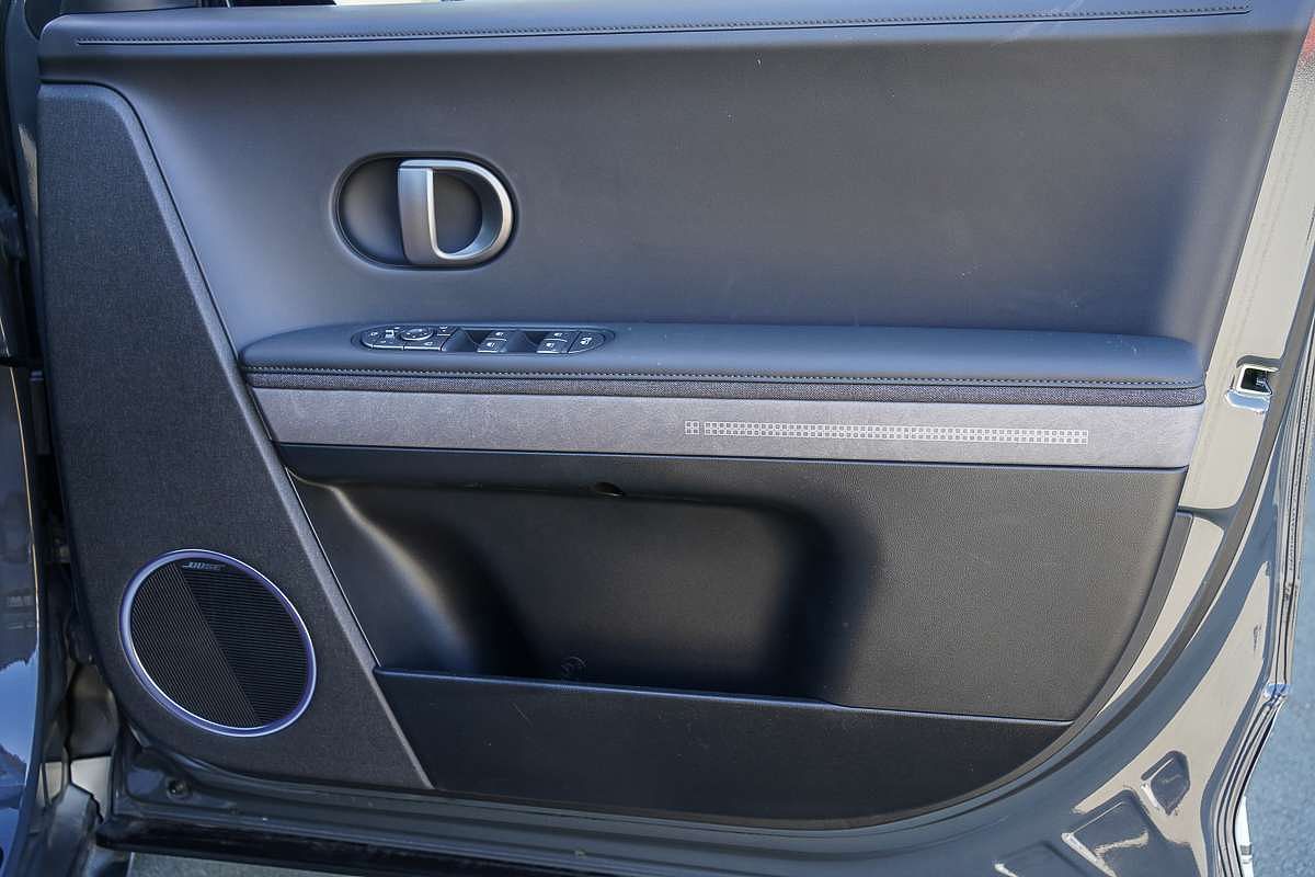 2025 Hyundai IONIQ 5 DYNAMIQ NE.V5