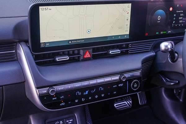 2025 Hyundai IONIQ 5 DYNAMIQ NE.V5