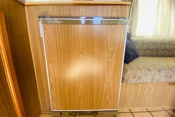 1988 Roadstar Pop Top