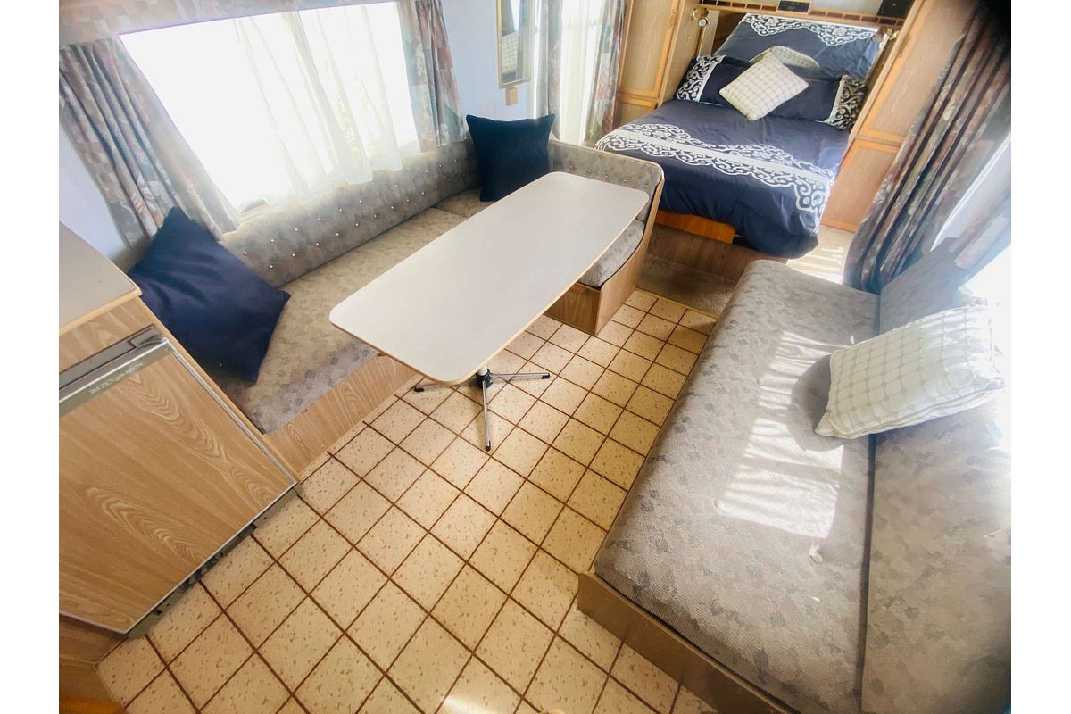 1988 Roadstar Pop Top