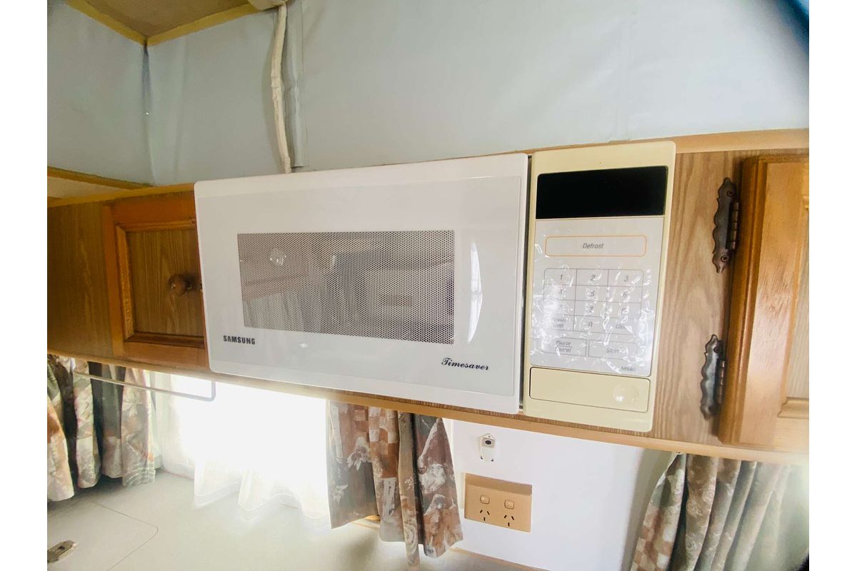 1988 Roadstar Pop Top