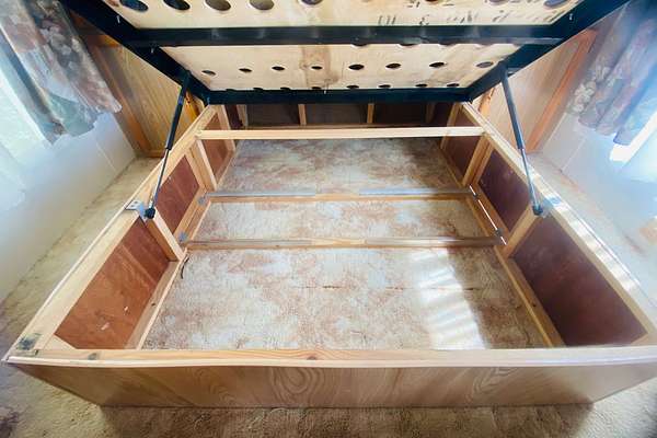 1988 Roadstar Pop Top