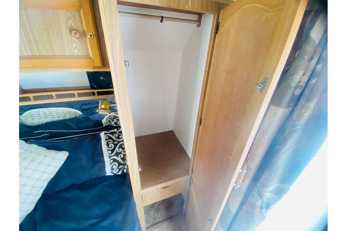 1988 Roadstar Pop Top