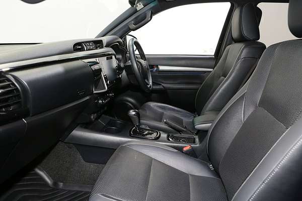 2021 Toyota Hilux Rugged X GUN126R 4X4