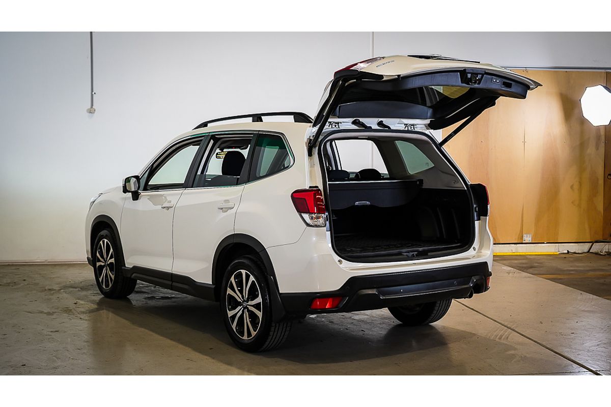 2020 Subaru Forester 2.5i Premium S5