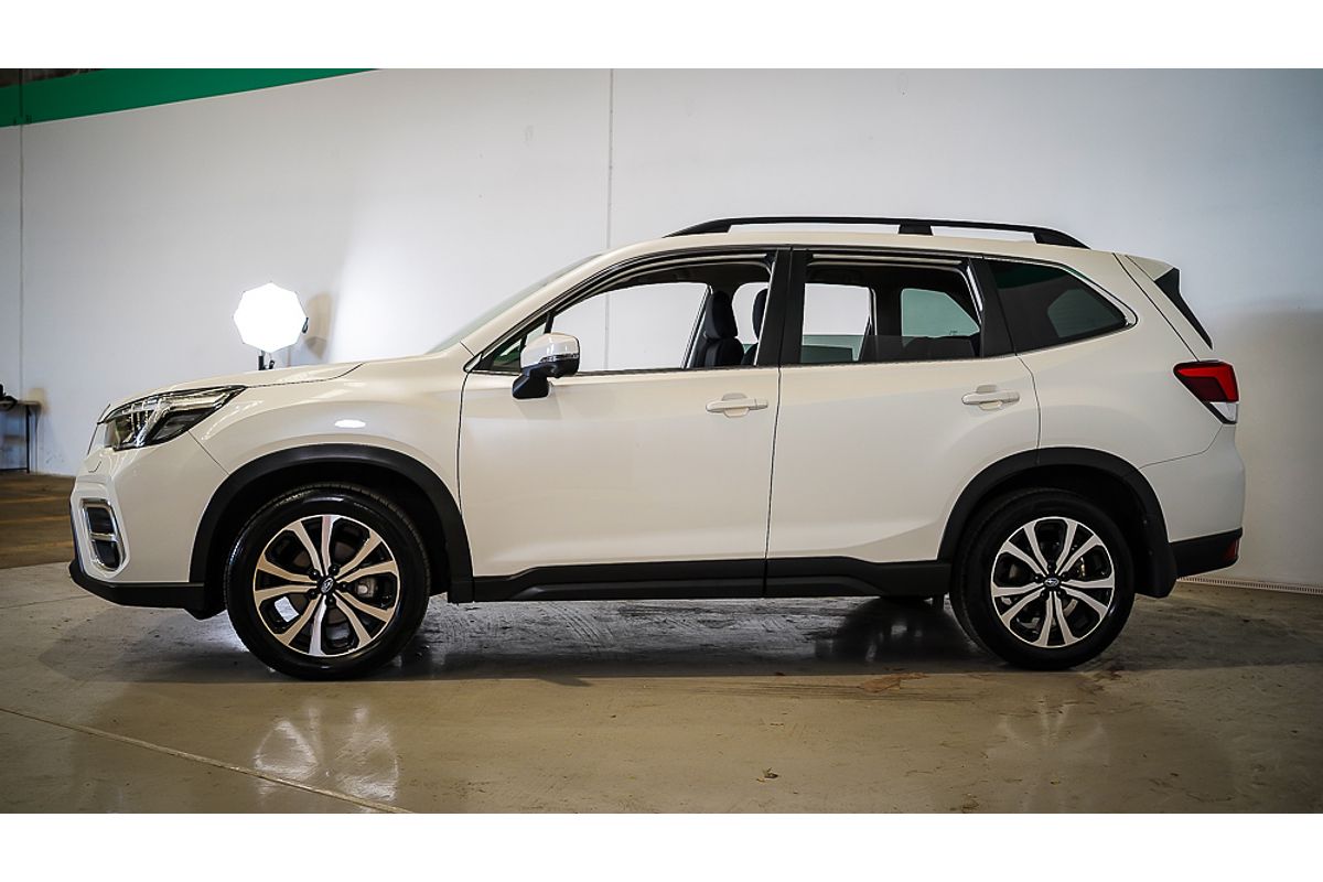 2020 Subaru Forester 2.5i Premium S5