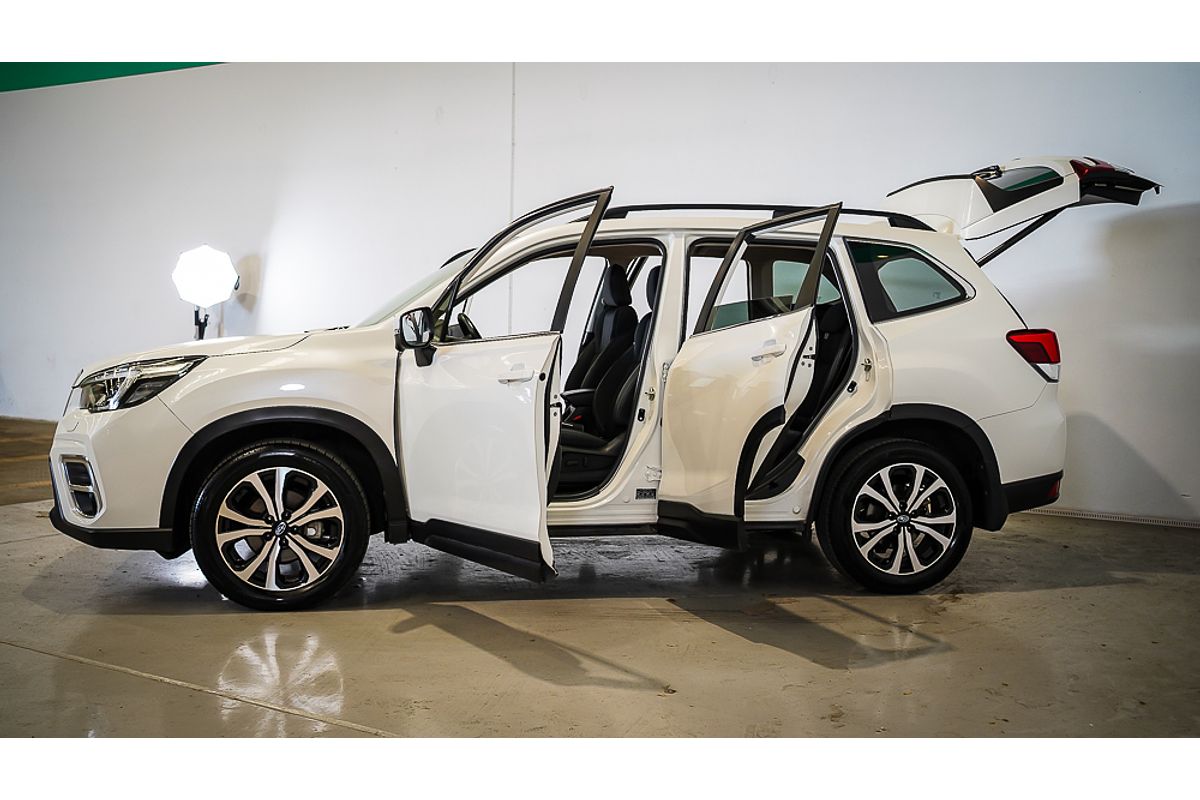 2020 Subaru Forester 2.5i Premium S5
