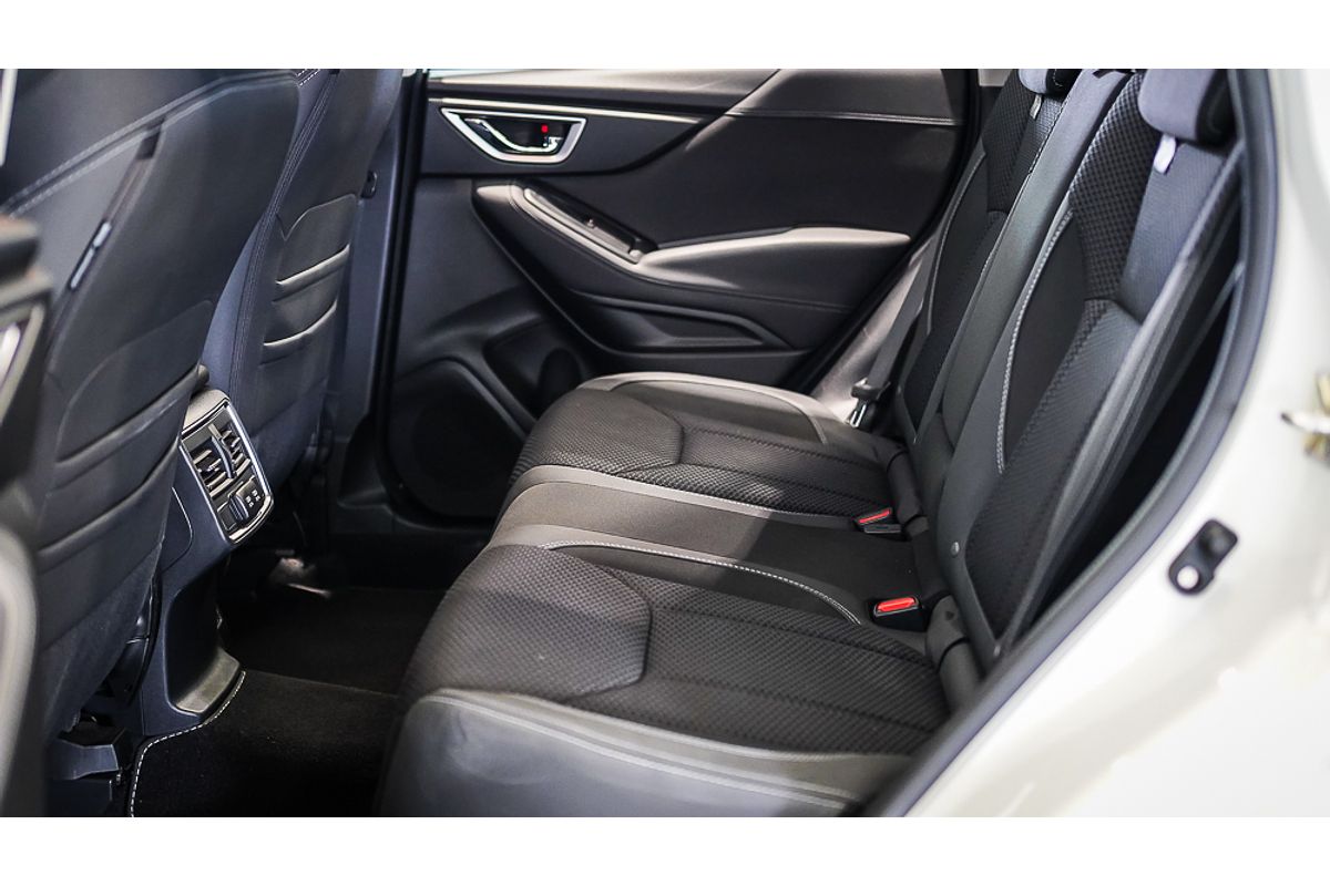 2020 Subaru Forester 2.5i Premium S5