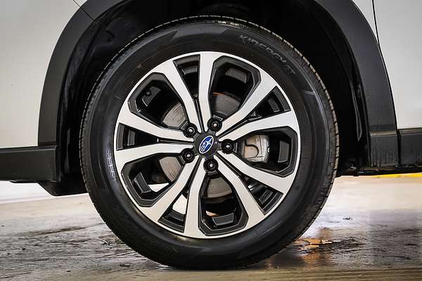 2020 Subaru Forester 2.5i Premium S5