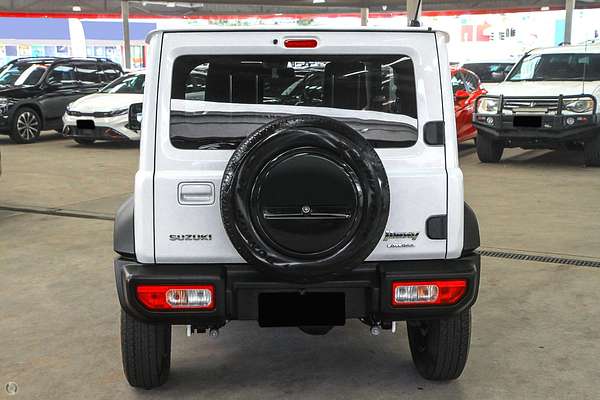 2025 Suzuki Jimny