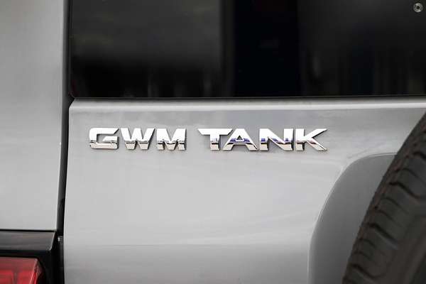 2025 GWM Tank 300 Lux P01