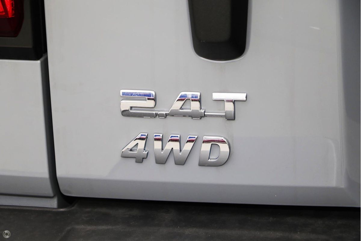 2025 GWM Tank 300 Lux P01