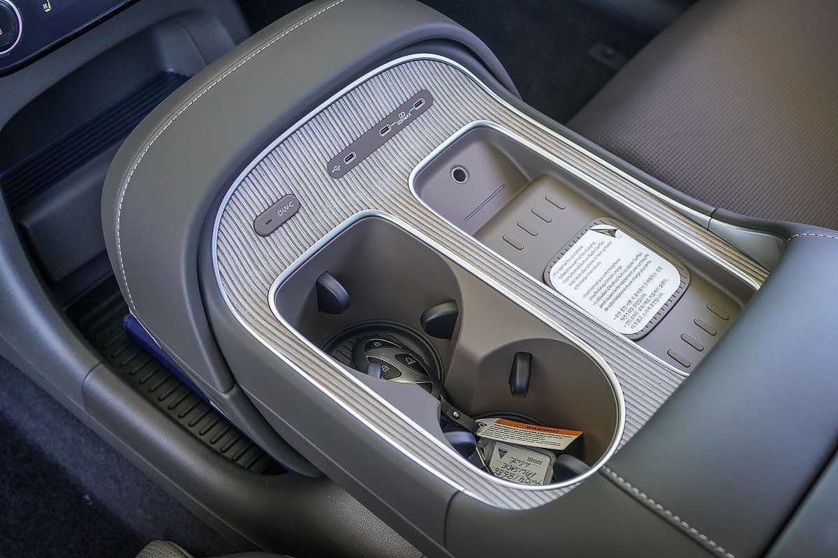 2025 Hyundai Palisade Calligraphy LX3.V1