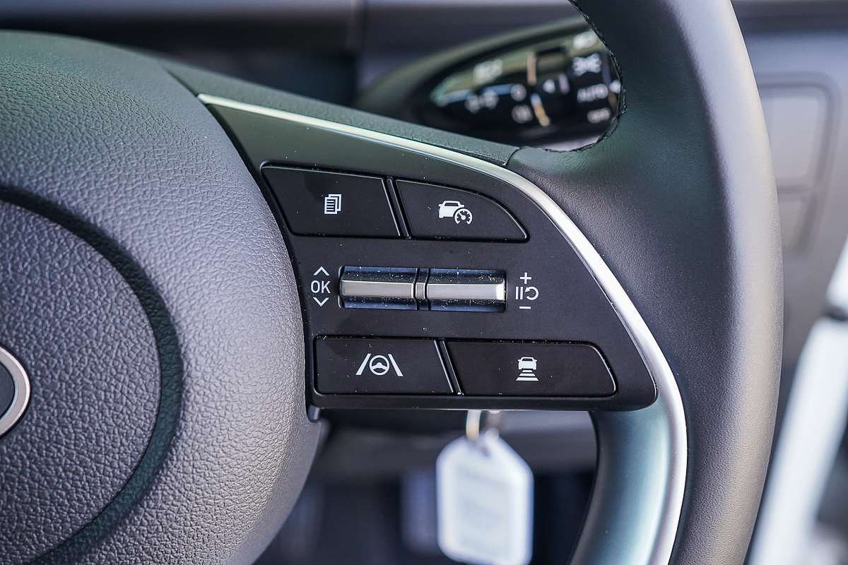 2025 Hyundai STARIA LOAD US4.V3