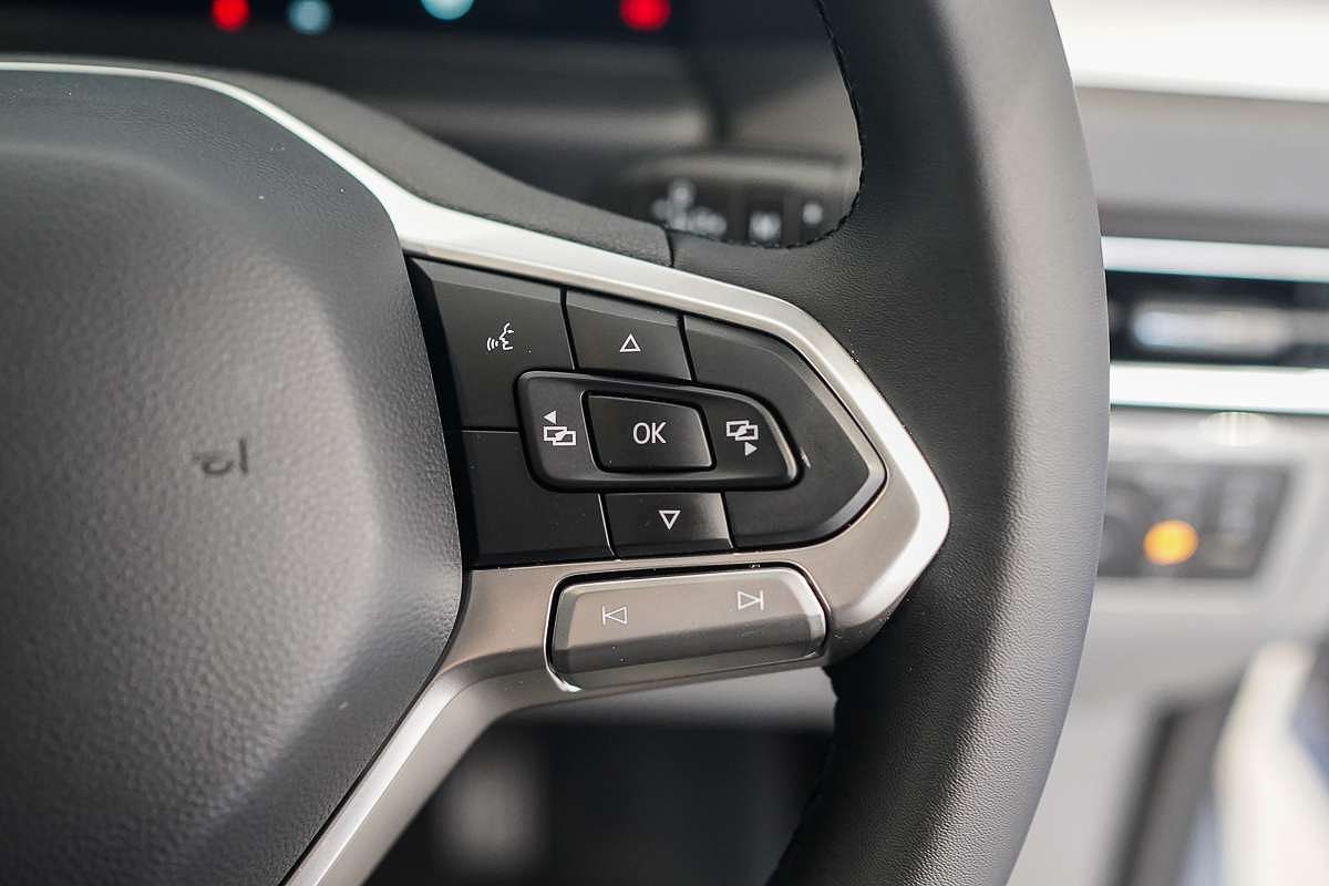 2025 Volkswagen Transporter TDI 125kW NSN LWB Low Roof