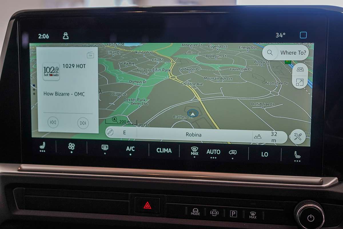 2025 Volkswagen Transporter TDI 125kW NSN LWB Low Roof