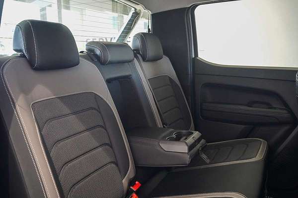 2024 Volkswagen Amarok TDI600 Style NF 4X4