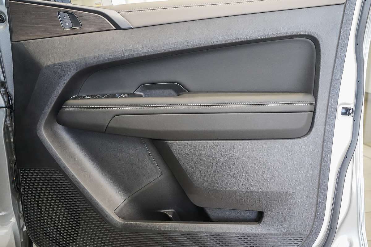 2024 Volkswagen Amarok TDI600 Style NF 4X4