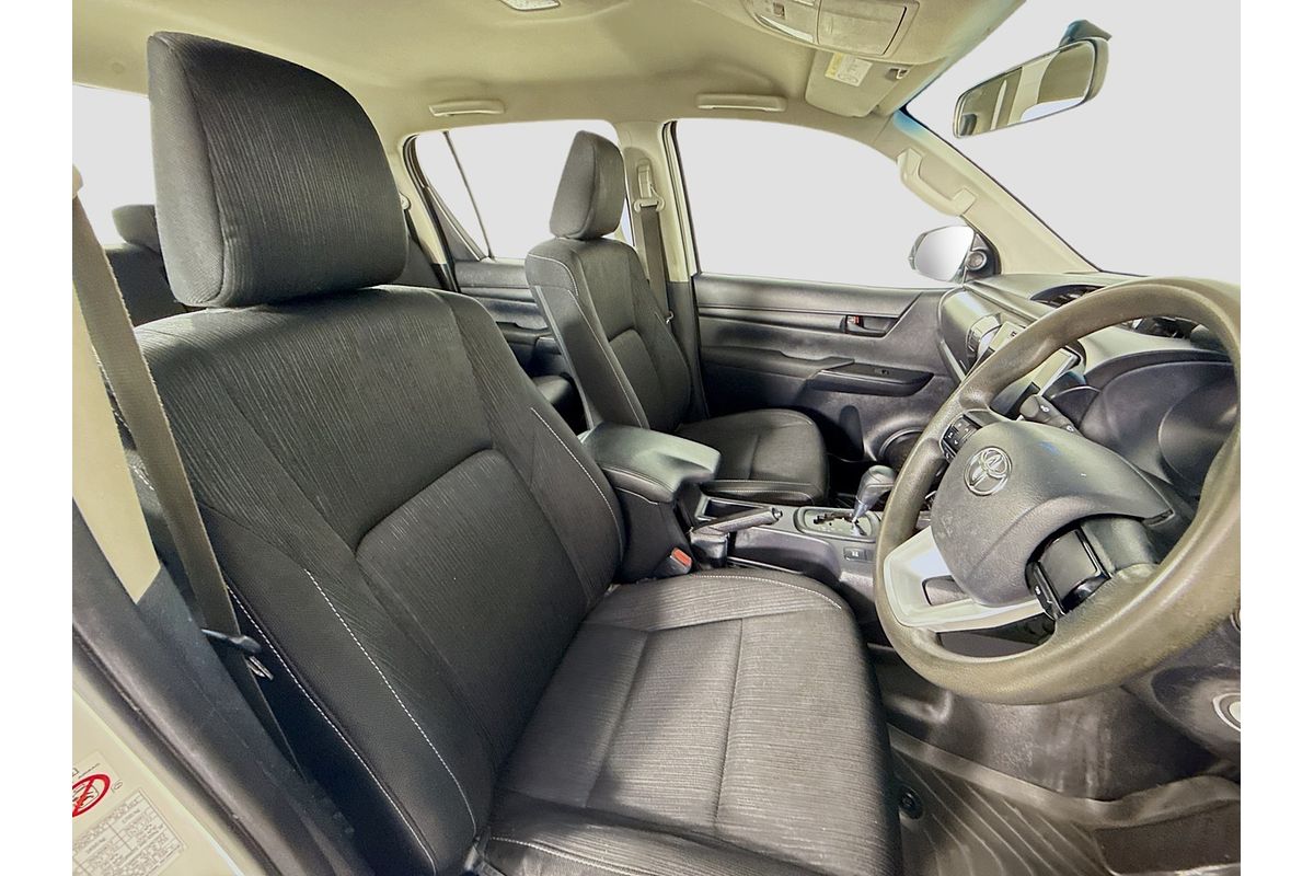 2019 Toyota Hilux SR GUN126R 4X4