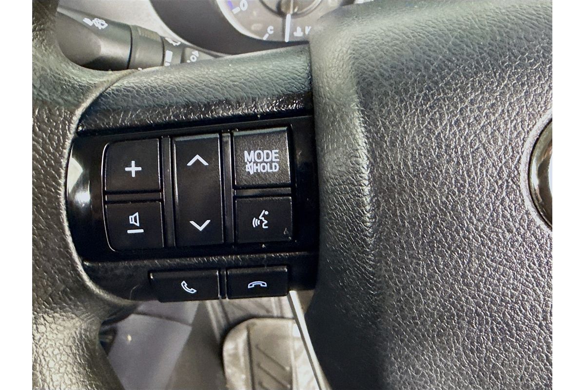 2019 Toyota Hilux SR GUN126R 4X4