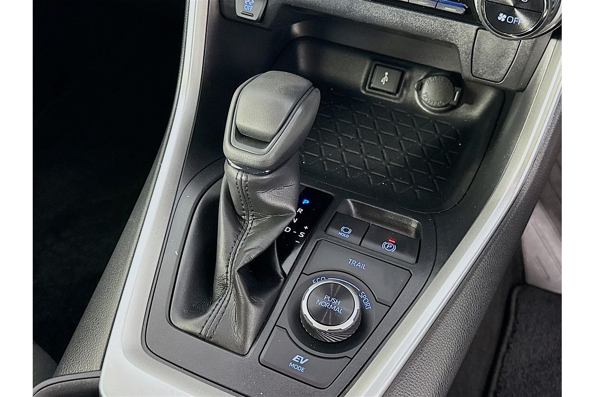 2022 Toyota RAV4 GX AXAH54R