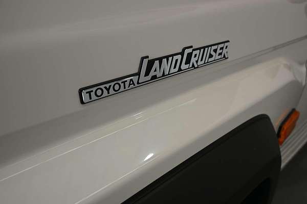 2025 Toyota Landcruiser GXL VDJL79R 4X4