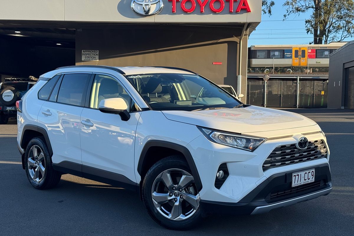 2021 Toyota RAV4 GXL MXAA52R