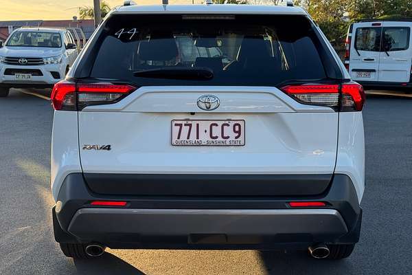 2021 Toyota RAV4 GXL MXAA52R