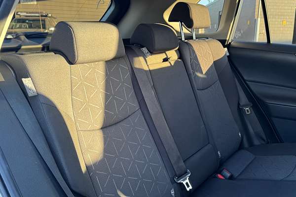 2021 Toyota RAV4 GXL MXAA52R