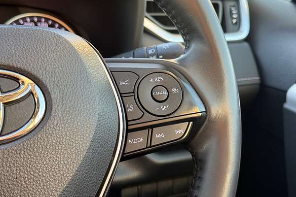 2021 Toyota RAV4 GXL MXAA52R