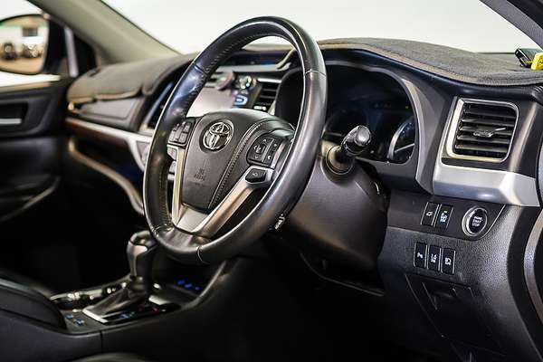 2015 Toyota Kluger Grande GSU55R