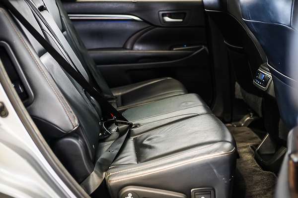 2015 Toyota Kluger Grande GSU55R