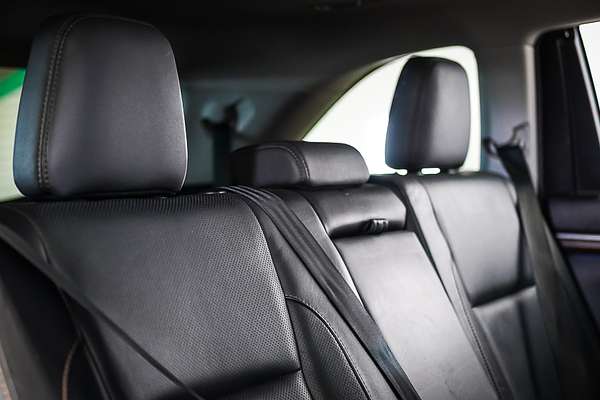 2015 Toyota Kluger Grande GSU55R