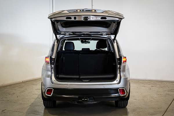 2015 Toyota Kluger Grande GSU55R