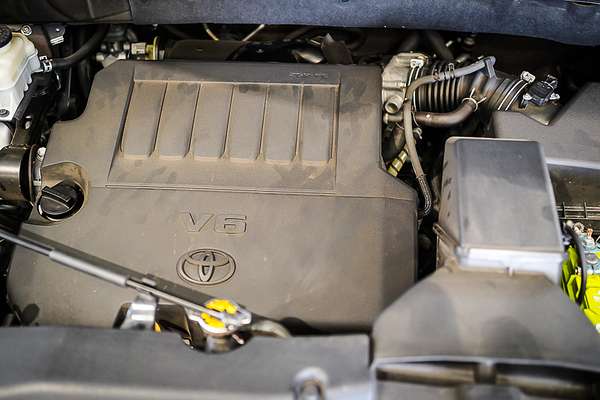 2015 Toyota Kluger Grande GSU55R